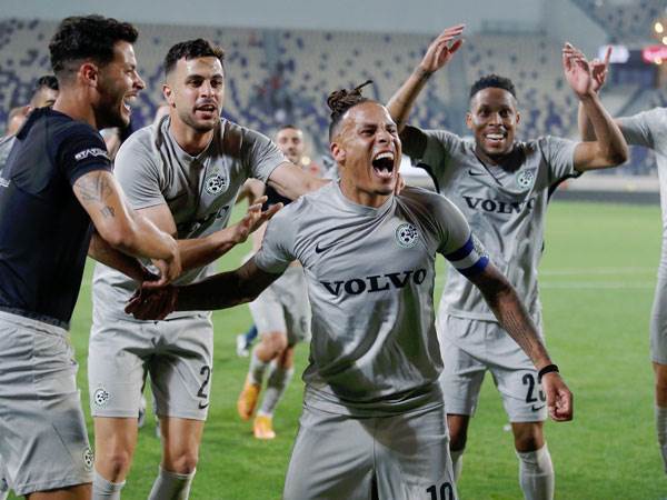 מכבי חיפה. חגיגות לתוך הלילה (אלן שיבר)