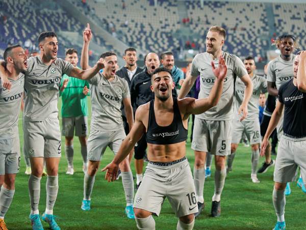 מאבק האליפות השיב נשמתו לבורא (אלן שיבר)