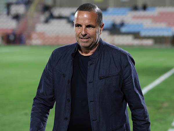 "לא קראו את התוכניות שלי". בן שמעון (לירון מולדובן)