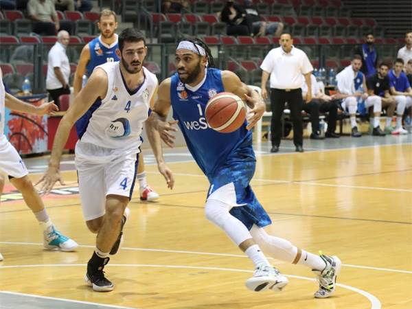 (לימור מלינוף, מנהלת הליגה הלאומית)