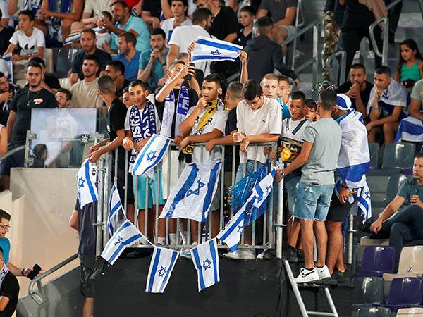 למצולמים אין קשר לכתבה (אלן שיבר)