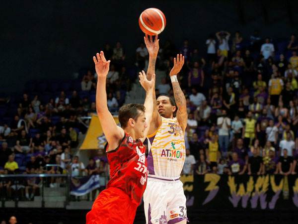 גרין. רצון להשאירו (אלן שיבר)