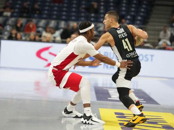 2 נקודות בדרבי. מדר (מתוך האתר הרשמי של ה-ABA)