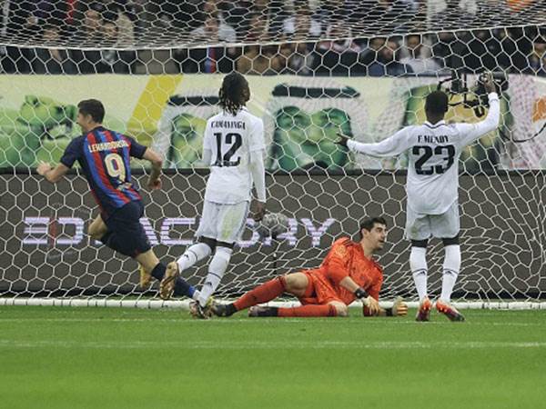 "טעויות קשות בהגנה" (Getty)