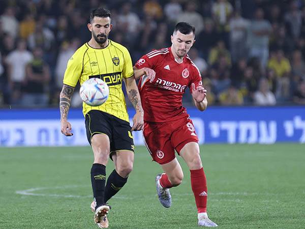 חוזר לשחק אחרי המחלה. דגני (צילום: דני מרון)