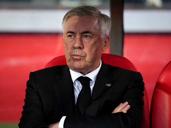 לאנצ'לוטי יש לא מעט חומר למחשבה לקראת המשחקים המכריעים של העונה (Alex Caparros/Getty Images)