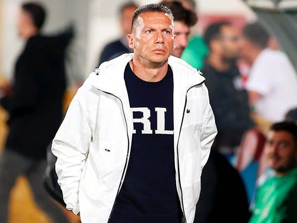 בכר מתכנן שינויים (אלן שיבר)