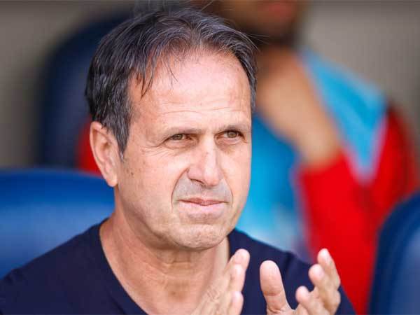 "מזמן מסתכלים על העונה הבאה". רוני לוי (מאור אלקסלסי)