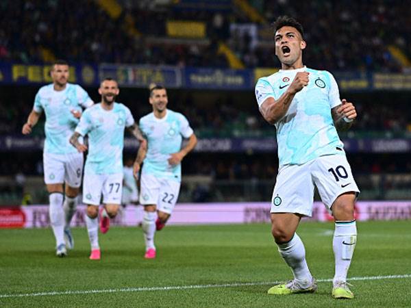 אינטר רקדה אצל ורונה (Getty)