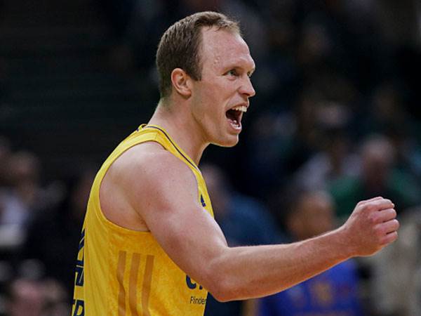 צפוי לעזוב את אלבה אחרי 6 שנים (Getty)