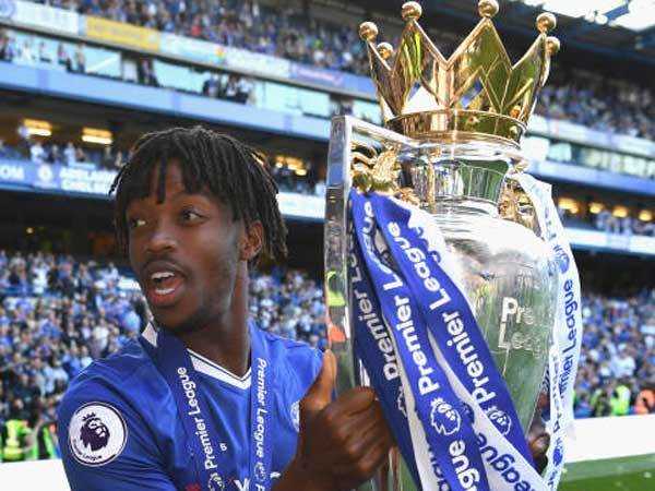 צ'אלובה בצעירותו בצ'לסי (GETTY)