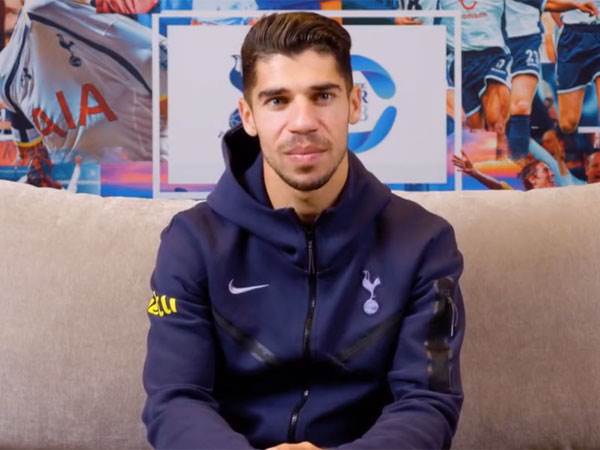 מתרגל לקבוצתו החדשה. סולומון (Getty)