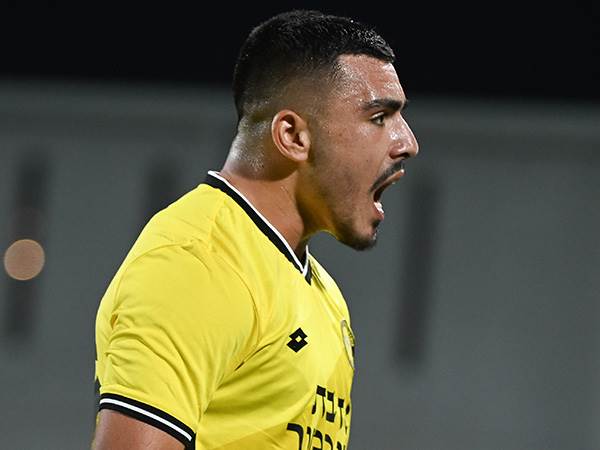 אזולאי. פתח בשער גדול (ברני ארדוב)