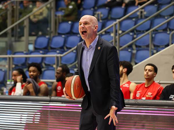 (לירון מולדובן)