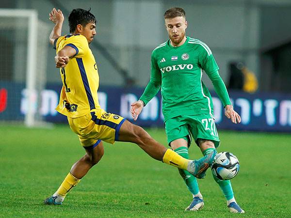 פייר קורנו מול דור פרץ. יחמיץ את משחק העונה (אלן שיבר)