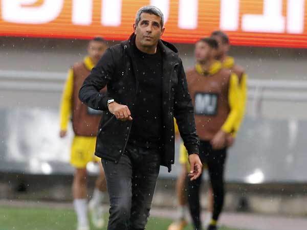 שרון מימר. שביעות רצון בבני ריינה (אלן שיבר)