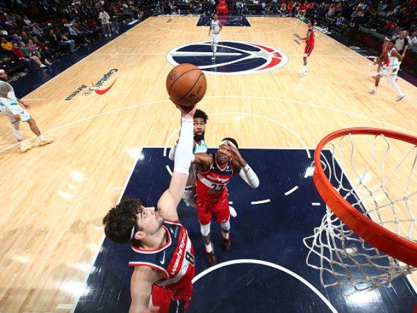 Stephen Gosling/NBAE via Getty Images