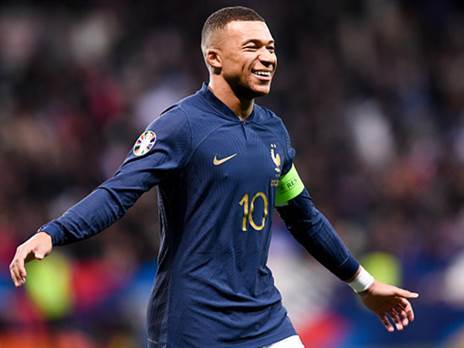 אמבפה, הסמל הגדול (Getty)