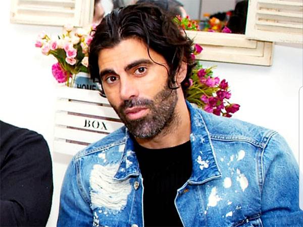 “כמובן שאני עוקב אחרי הפועל ת“א“ (פרטי)