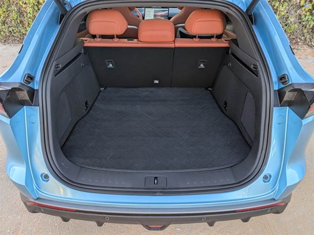 435 ליטר של תא מטען