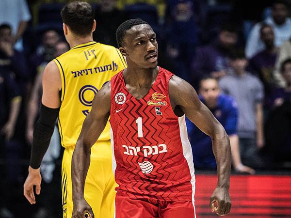 האדומים יכולים להיות מרוצים (עודד קרני)