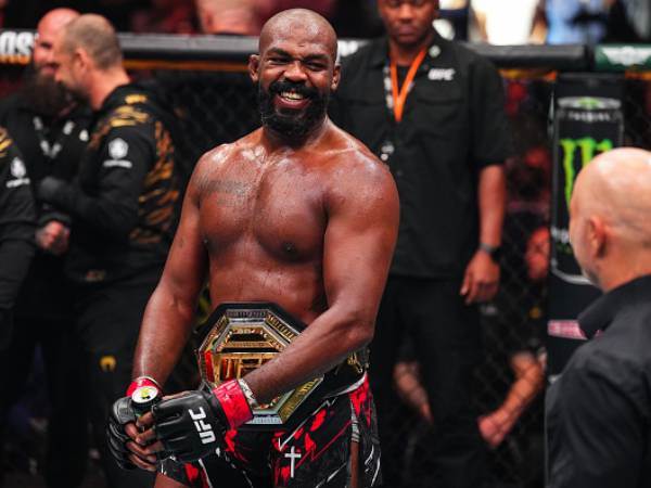 לא מפסיק לעכב את המחלקה. ג'ונס (GETTY)