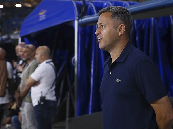 דייגו פלורס. מתאקלם בישראל (מאור אלקסלסי)