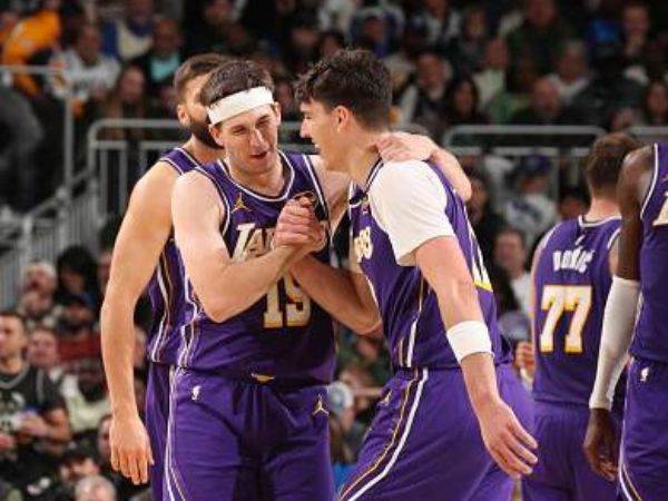 Gary Dineen/NBAE via Getty Images