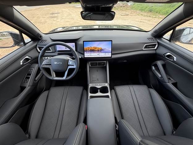 תא נוסעים איכותי, הנדסת אנוש טובה ובלי שטיקים כמו מסך מסתובב