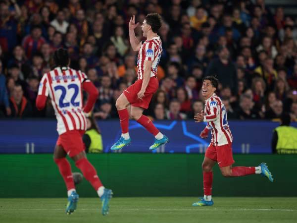 (Photo by Eric Alonso/Getty Images)