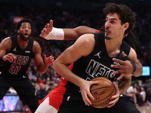 מתמקד בפלואוטרים (Steve Russell/Toronto Star via Getty Images)