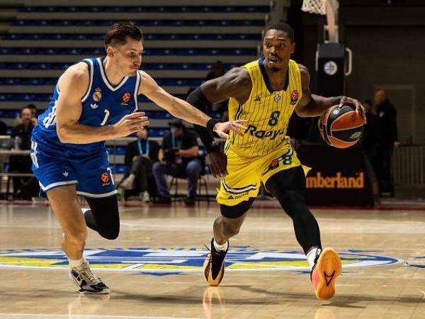 Srdjan Stevanovic/Euroleague Basketball via Getty Images