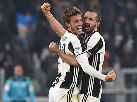 בינתיים אף אחד לא יכול לעצור אותם. שחקני יובה (getty)