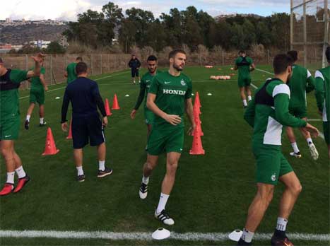 עשוי לערוך בכורה בשבת. איולפסון באימון (מכבי חיפה)