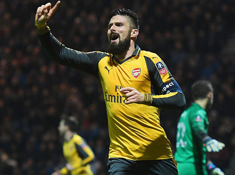 ז'ירו חוגג ניצחון דרמטי לארסנל (getty)