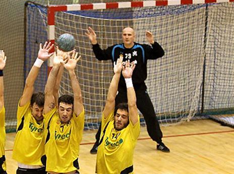 מכבי ת"א תקבל חיזוק גם בארץ (דוד פליגל, ערוץ הספורט)