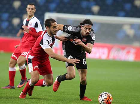 נעצר במשקוף בדקות הסיום. שבתאי (יוסי שקל)