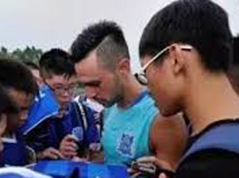 הטירוף סביב זהבי ממשיך