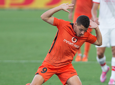 עגייב. ישחק בחצי הגמר?