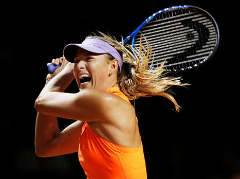 שראפובה חזרה לשחק אחרי 15 חודשים (getty)