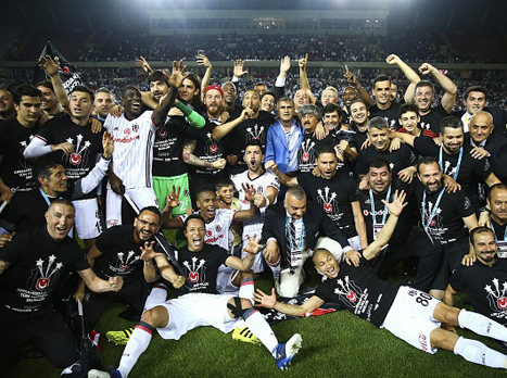 תחילתה של שושלת? בשיקטאש חוגגת עוד אליפות (getty)