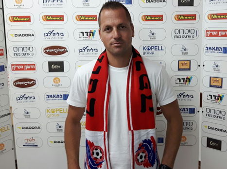 קודם לקבוצת הנוער. אסולין (צילום: הפועל חיפה)