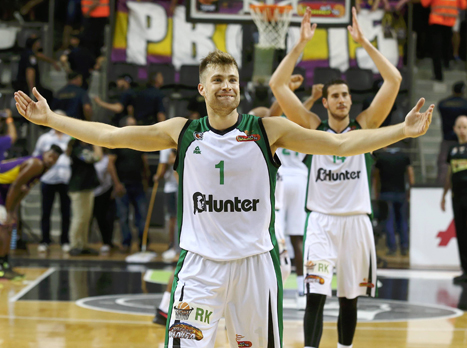 התעלה בסדרה. וורקמן (אלן שיבר)