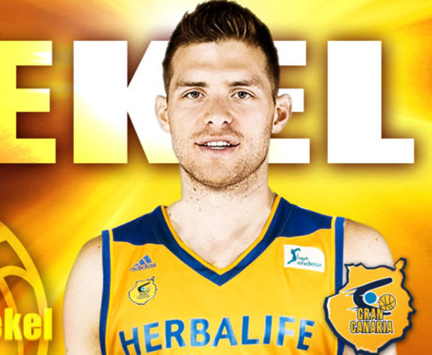 מקל במדים החדשים (הטוויטר של גראן קנאריה)