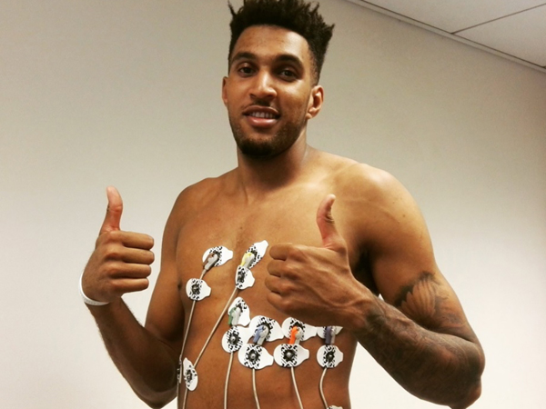 בולדן בבדיקות הרפואיות (האתר הרשמי של מכבי ת"א)