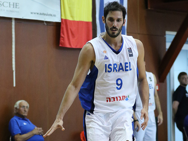 כספי נכנס לקצב (אלינה דיאנה קוז'קרו)