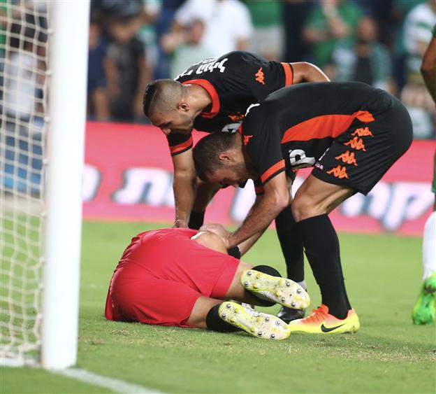 עוד משחק מצויין של זובאס בין הקורות בבני יהודה (אלן שיבר)