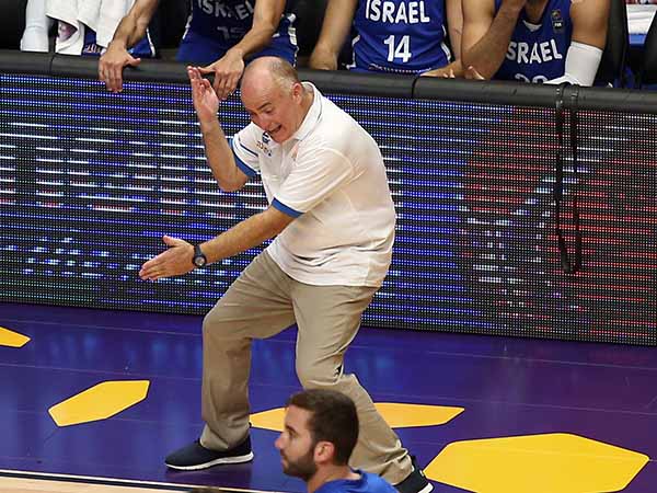 אדלשטיין בטירוף. הנבחרת הוכיחה הרבה אופי (אלן שיבר)