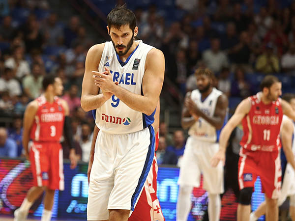 איך מחליטים ללכת לאיש הנכון בזמן הנכון? (צילום: אלן שיבר)