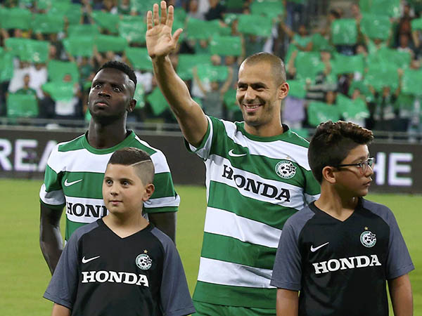 התלבטות בין ורמוט, קאיו וקלאוס (אלן שיבר)